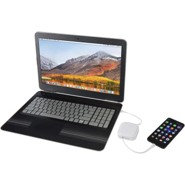 Logotrade Geschäftsgeschenke das Foto: Gloas Aufrollbares 5 in 1 Kabel aus Recyclingmaterial mit Datensynchronisierung und 100 W Schnellladefunktion sowie Smartphone Toolkit